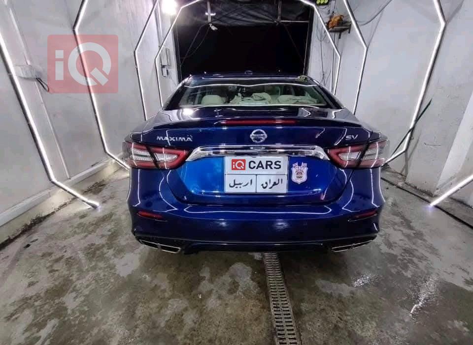 نیسان مەگزیما